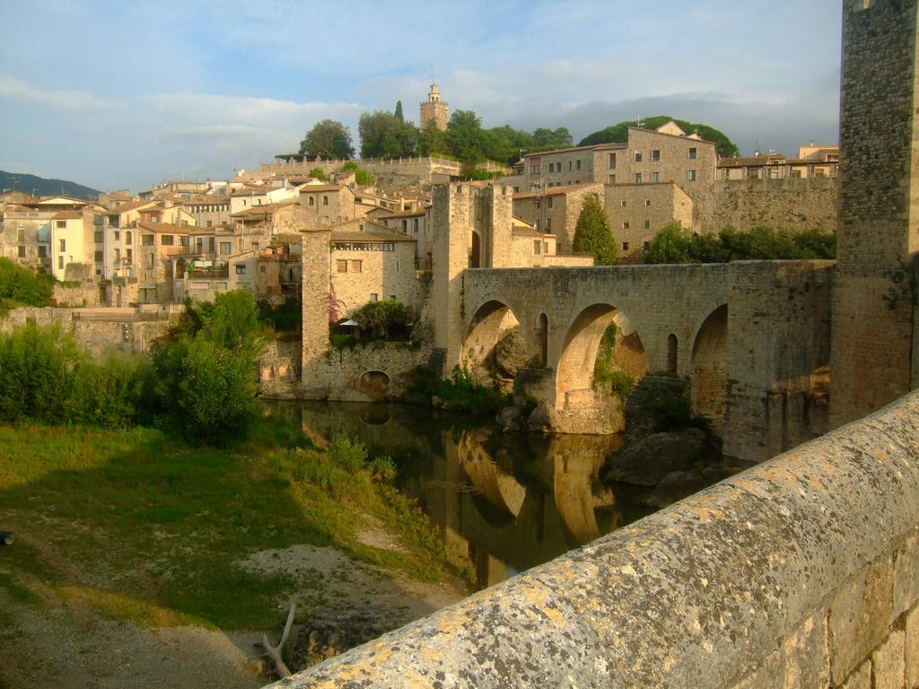 Besalut Apartment エクステリア 写真